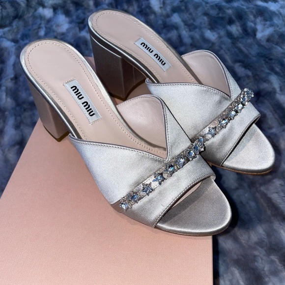 Miu Miu Shoes - Miu Miu star mules